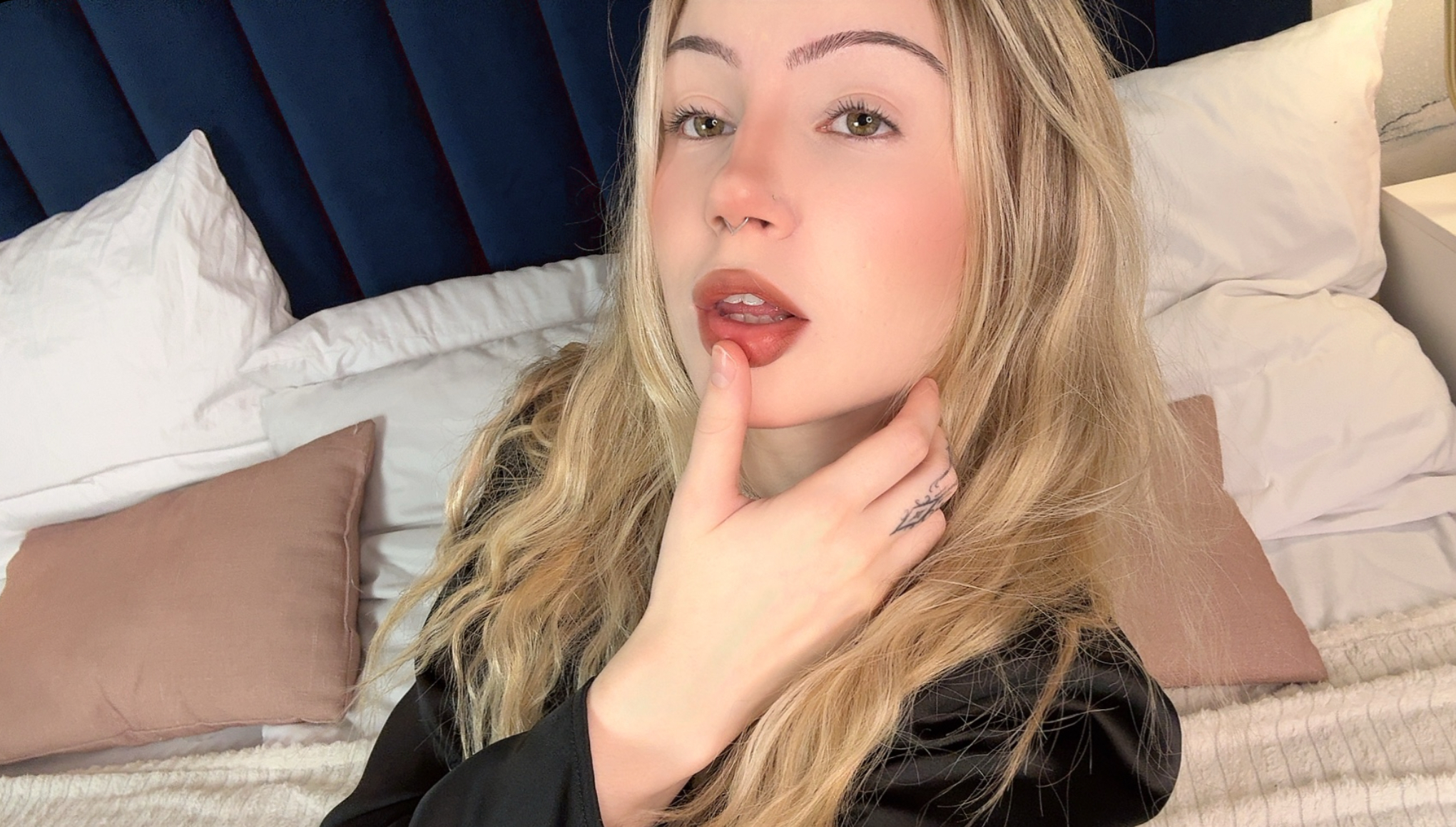 AnnAbbeyLive Porn Creator Profile Image